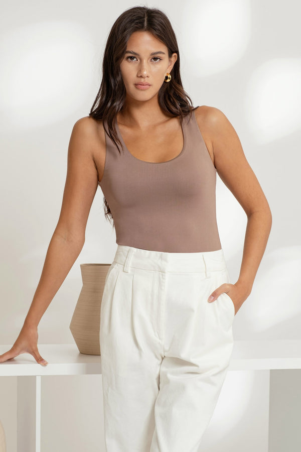 NAYA BUTTER TOP (DEEP TAUPE)