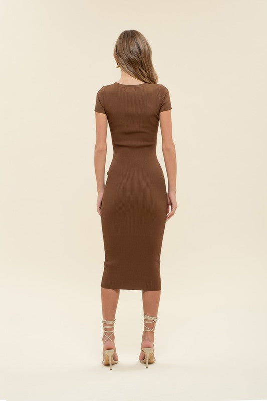 CHLOE KNITTED MIDI DRESS (CHOCOLATE)