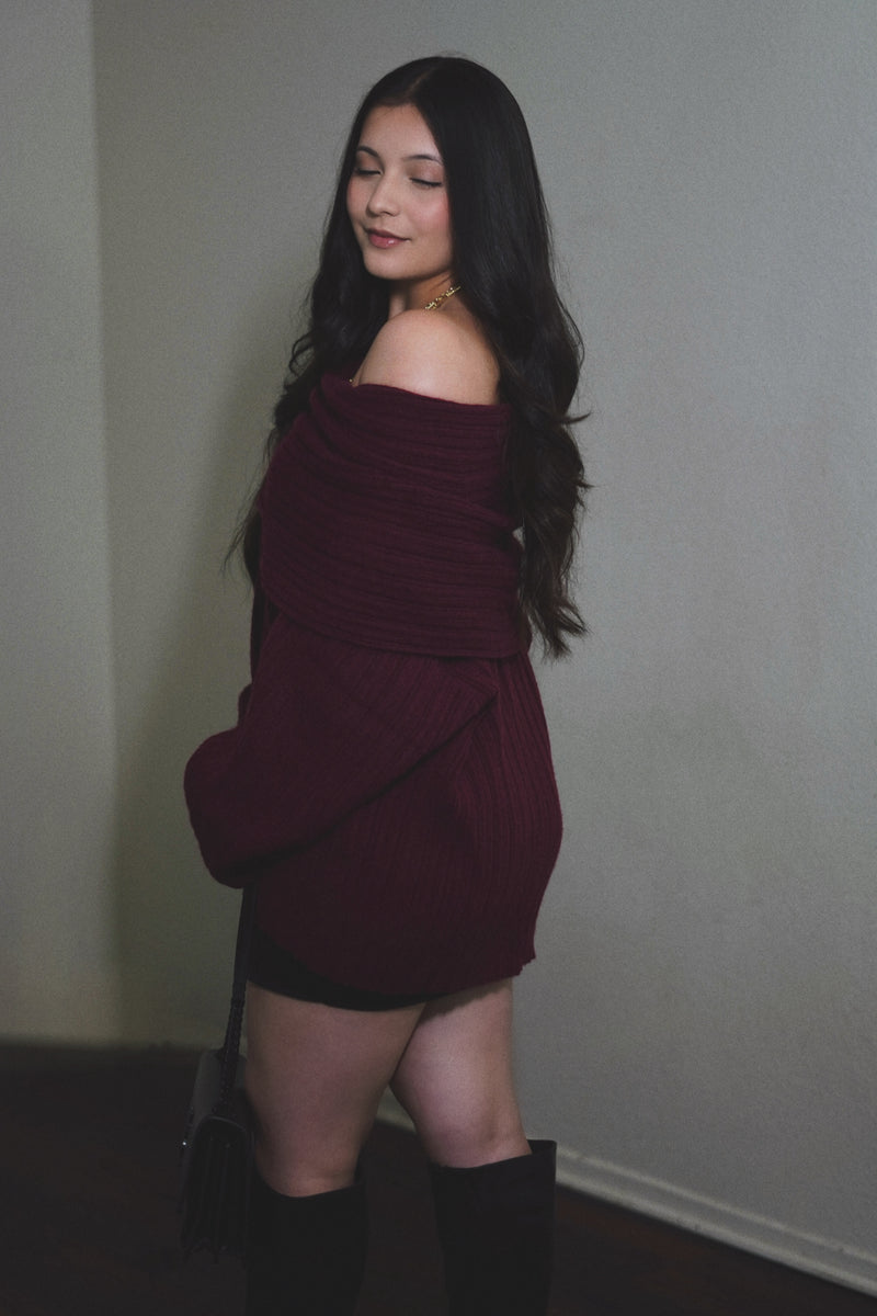 LUNA OFF SHOULDER OVERSIZED SWEATER (PLUM)