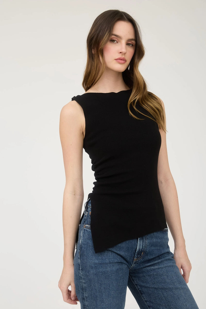 EVELYN ASYMMETRICAL KNIT TOP (BLK)
